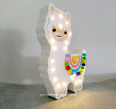 LLAMA modelo 2 en polifan con led