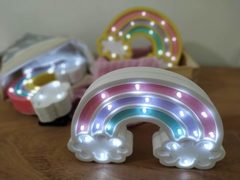 ARCO IRIS MODELO NUBES 3 CON LED