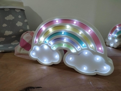 ARCO IRIS MODELO 1 NUBES CON LED