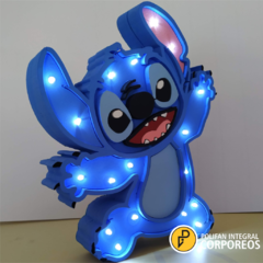 STICH Nena de 28 cm de alto con led en polifan en internet