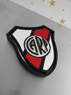 ESCUDO EQUIPO FUTBOL RIVER Y OTROS - comprar online