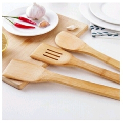 Set utensillos de madera