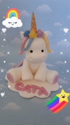 Unicornio centro de torta número en internet