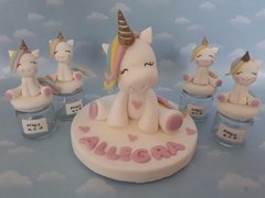 Adorno de torta Unicornio sobre nube - Nubecitas