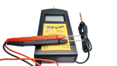 PV-DM Voltímetro Digital Más Medidor De Batería Peón Importado (precio U$S) - Peón Cercas Eléctricas