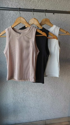 Musculosa Sidney en internet