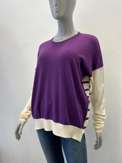 Sweater liso con rayas. SW34