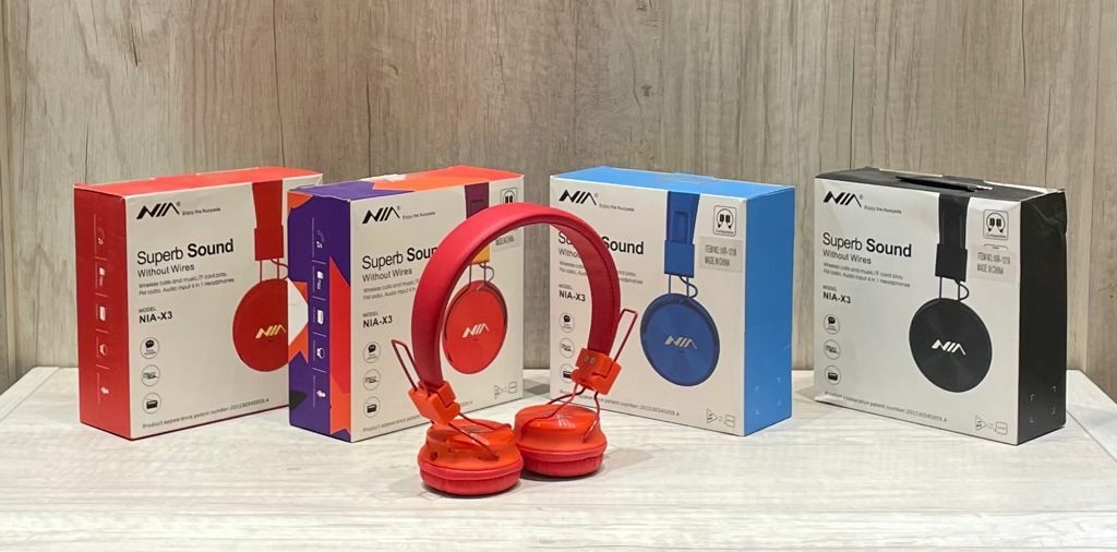 Auricular Bluetooth vincha con entrada aux, MicroSd y FM en 6 colores