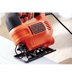 Sierra caladora Black+Decker 420W en internet