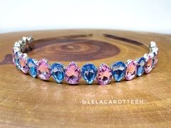 Tiara de pedras azul e rosa - comprar online