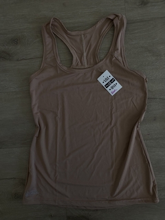 Musculosa deportiva