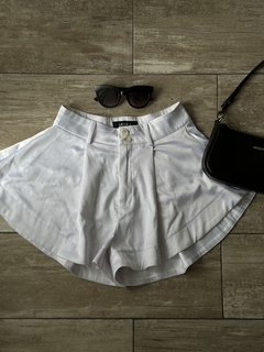 short blanco importado