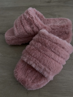 Pantuflas peluche Nuevas - comprar online