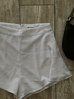 short blanco importado - comprar online