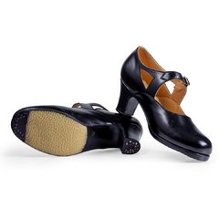 Zapatos de folklore modelo Sofia Negro en internet