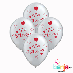 GLOBOS ESTAMPADOS TE AMO LETRA ROJA