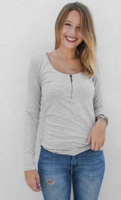 REMERA CLOE - comprar online