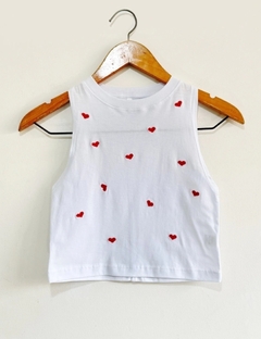 MUSCULOSA CORAZONES - comprar online