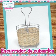 Escurridor de cubiertos ratán y acero