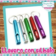 Llavero silbato