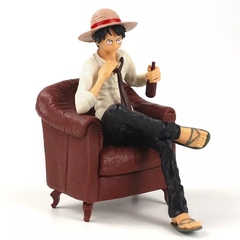 Action Figure Luffy no Sofá - comprar online