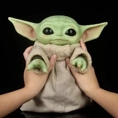 Pelúcia Baby Yoda Star Wars Grogu The Mandalorian - comprar online