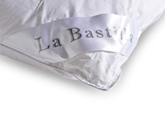 Almohada La Bastilla Supreme Ecodown - comprar online