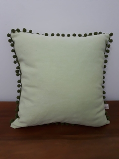 Almofada verde em patchwork - comprar online