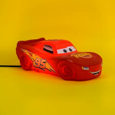 ABAJUR INFANTIL CARRO MCQUEEN VERMELHO usare