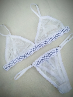 Conjunto White