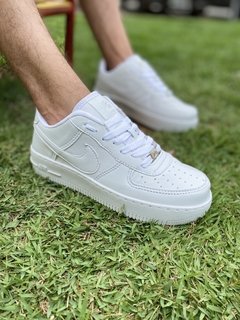 Tênis Nike Air Force Branco