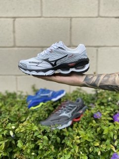 Tênis Mizuno Wave Creation 20