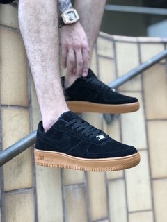 Tênis Nike Air Force Preto / Caramelo - Loja Estilo Proprio Oficial