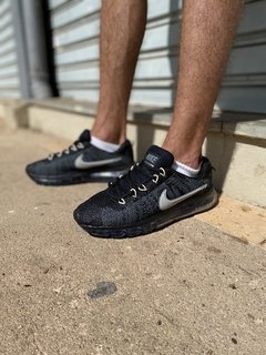 Tênis Nike Flyknit - comprar online