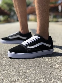 Tênis Vans Old Skool