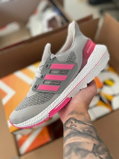 TÊNIS ADIDAS ULTRA BOOST 21 - Feminino