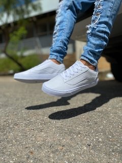 Tênis Vans Old Skool na internet