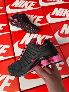 TÊNIS NIKE SHOX NZ FEMININO