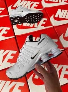 TÊNIS NIKE SHOX NZ na internet