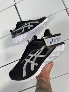 TÊNIS ASICS NOVA BLAST