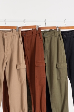 Imagen de PANTALON CARGO