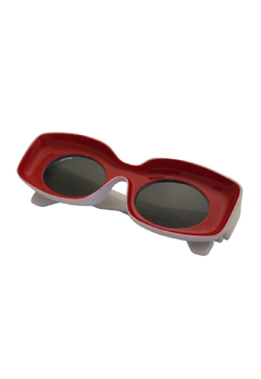 Óculos de Sol Grungetteria 3D Vermelho - Grungetteria | Óculos Alternativo e Hype | Leve 3 e Pague 2