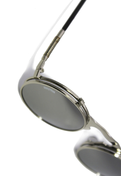 Óculos de Sol Grungetteria Narciso Prata - loja online