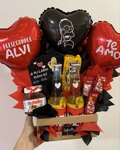 Detalle de Simpson con Cervezas, Golosinas y Globos.