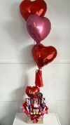 Detalle con globos de helio y chocolates(N23)