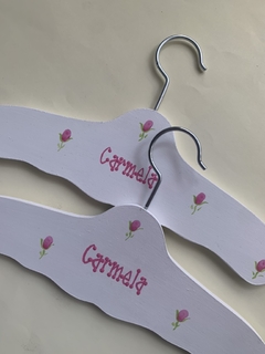 Percha personalizada Flores - tienda online