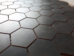 Malla Revestimiento Ceramica hexagono 70mm gris oscuro - Mosaico BA