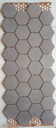 Venecita Malla Hexagonal Ceramica Hexagono 70mm Gris Claro - Mosaico BA