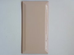 Azulejo Ceramica Española Subway 10x20cm Bisel LIMESTONE BEIGE BRILLANTE por unidad suelta - comprar online