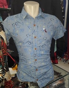 Camisa social florída manga curta slim importada - comprar online